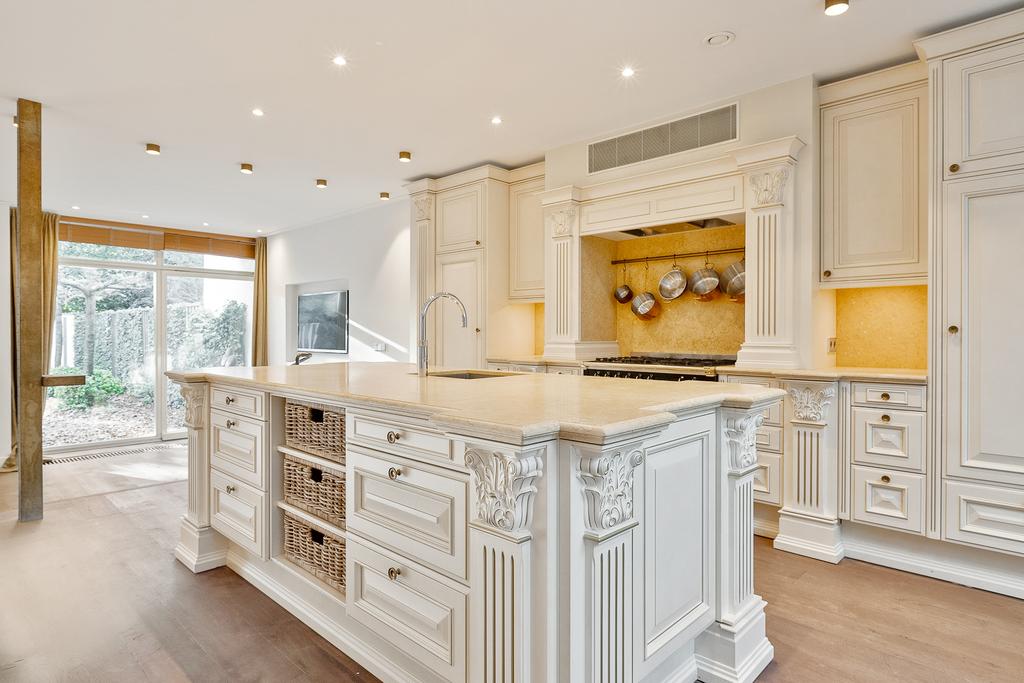 Tussenwoning te huur: Cannenburg 17, Amsterdam