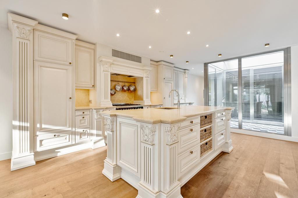 Tussenwoning te huur: Cannenburg 17, Amsterdam