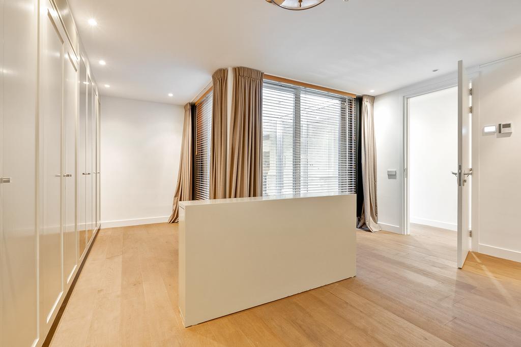 Tussenwoning te huur: Cannenburg 17, Amsterdam
