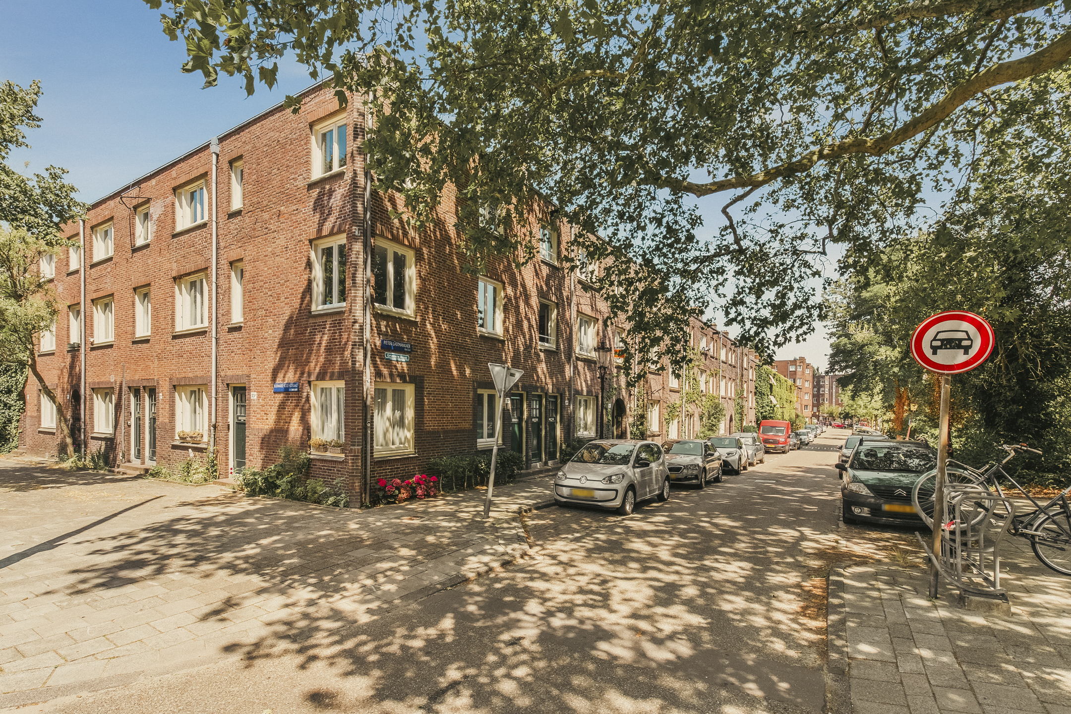 Foto van A.J. Ernststraat 555, Amsterdam